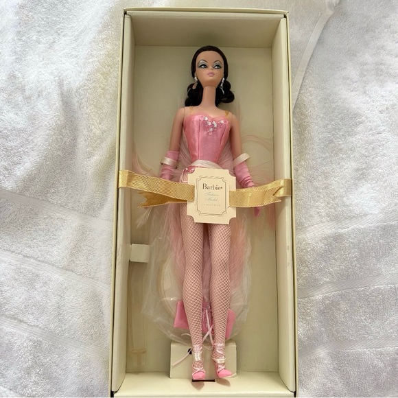 Barbie Other - The Showgirl 2008 Silkstone Gold Label Barbie